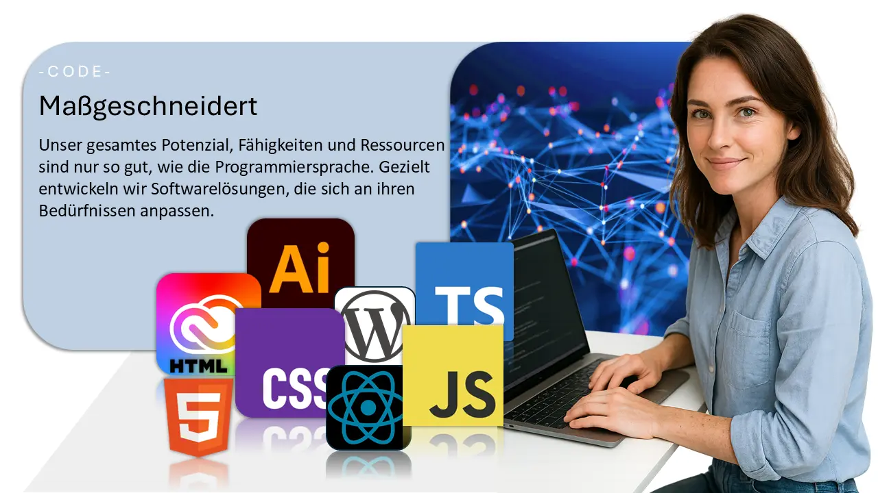 Frau sitzt an einem Weißen Schreibtisch. Auf dem Tisch liegen verschiedene Kacheln von Programmiersprachen.